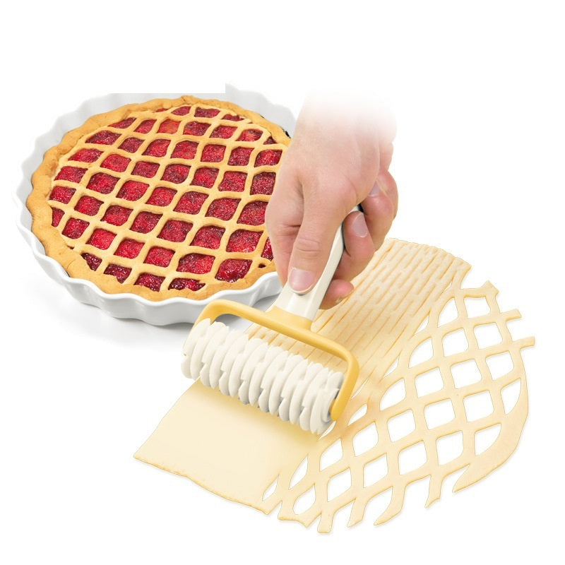 Kitchen Pizza Roller Pin Bread Hole Puncher Dough Crimper