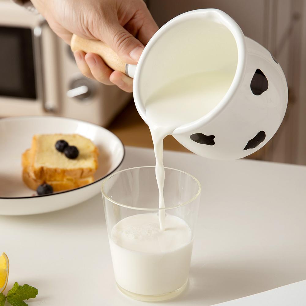 Enamel Milk Pot With Wooden Handle Gas Stove