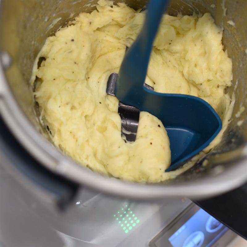 Multi-Function Mixing Drums Spatula Tool