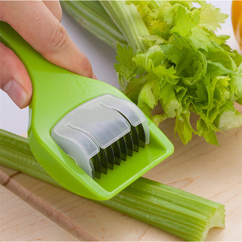 Roller Scallion Cutter Pushes The Celery Cutter