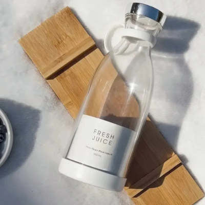 Original Genuine Goods USB Magnetic Charging Mini Juicing Cup