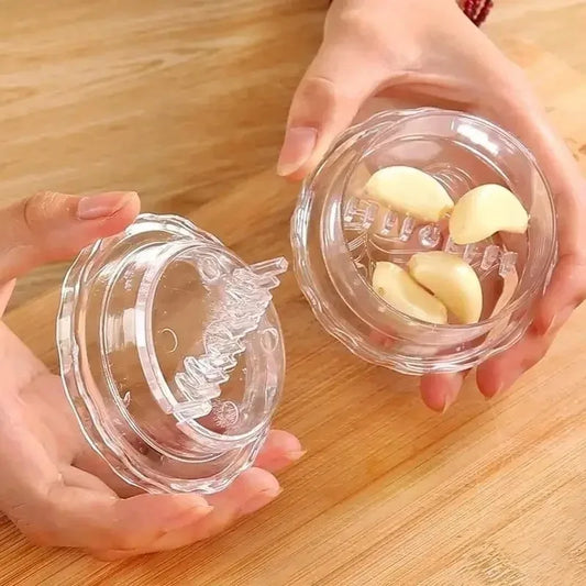 New Kitchen Multifunctional Garlic Crusher Manual Garlic Press Roll Crusher Chopper