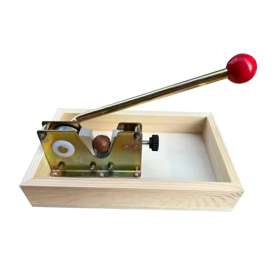 Manual Nutcracker Nut Tongs Heavy Duty Nut Cracker