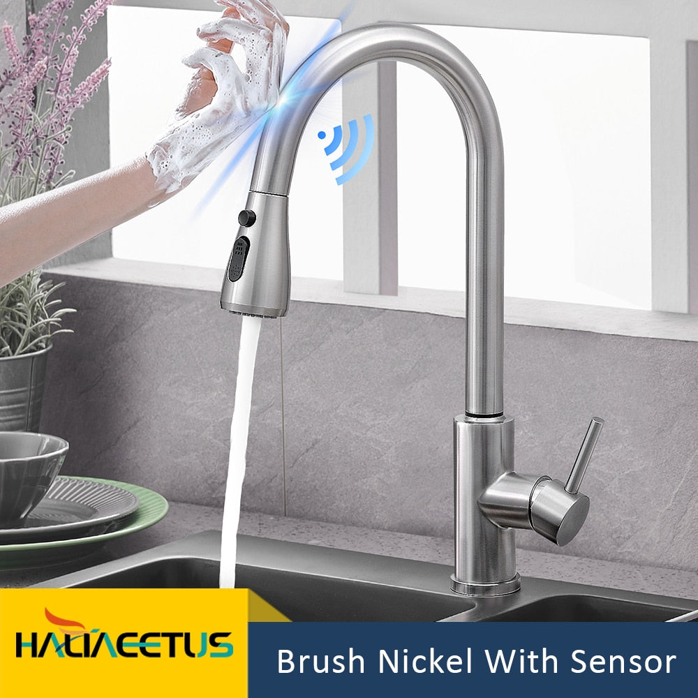 Kitchen Faucets Smart Sensor Pull-Out Hot and Cold Water