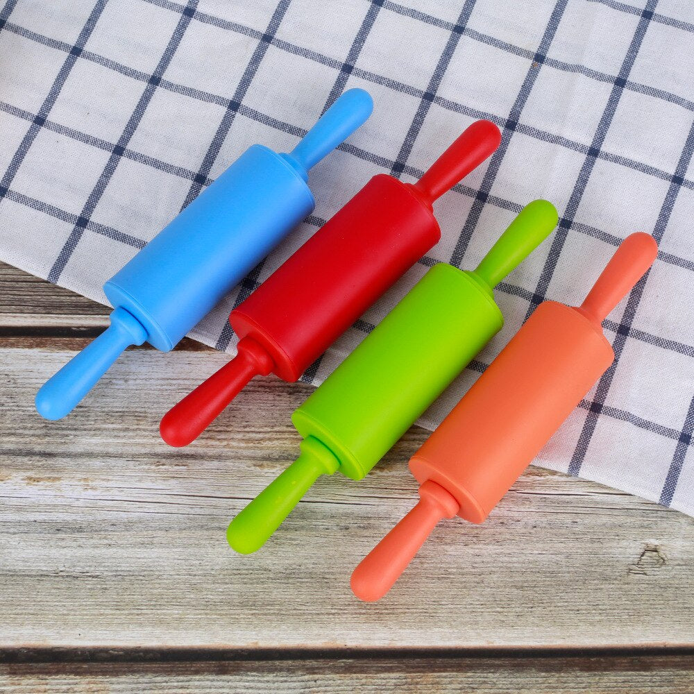 Silicone Dough Roller Middle Size Non-stick Rolling Pin