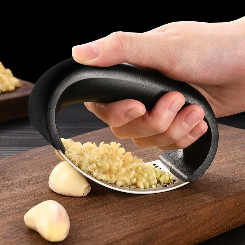 Manual Garlic Press Device Handheld Mincer