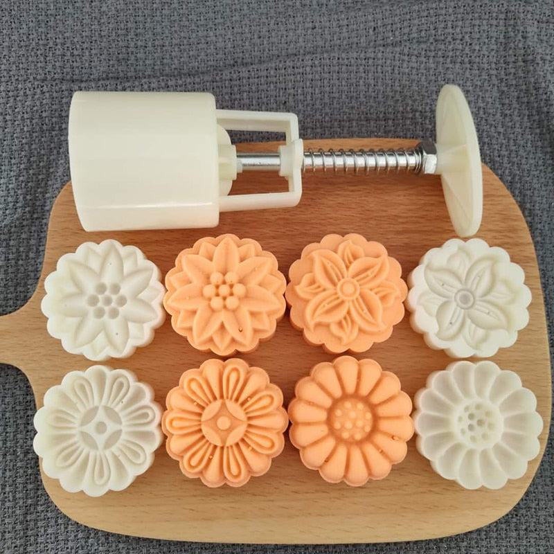 Hand Pressure Snowy Moon Cake Mold