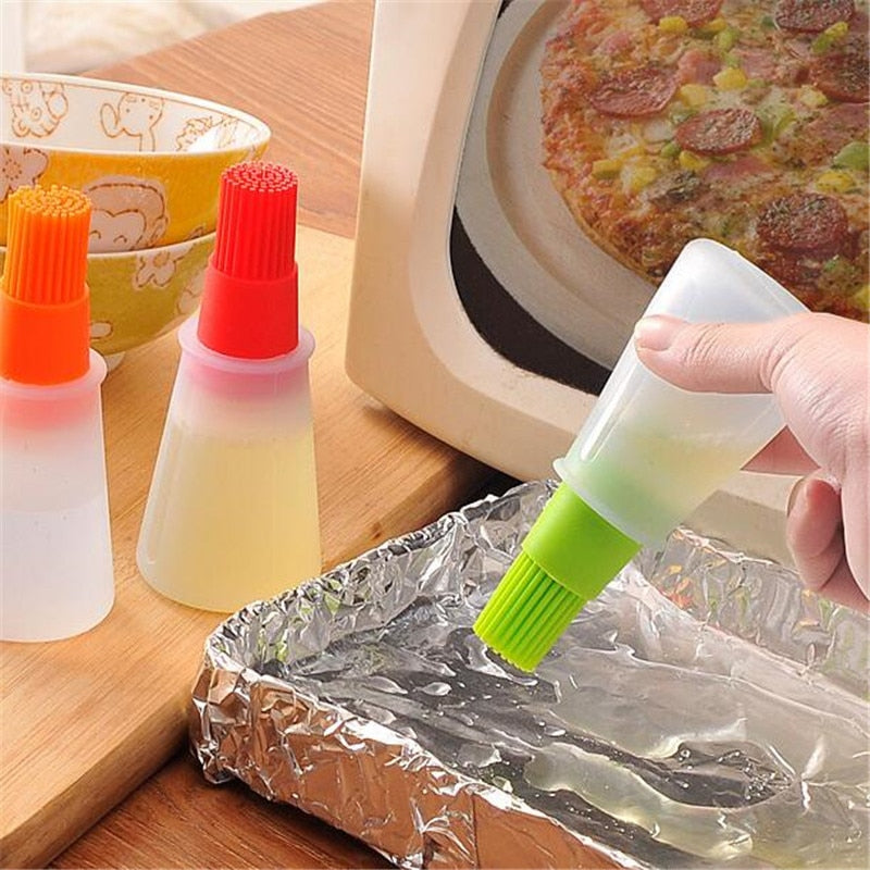 Portable Oil Bottle Barbecue Brush