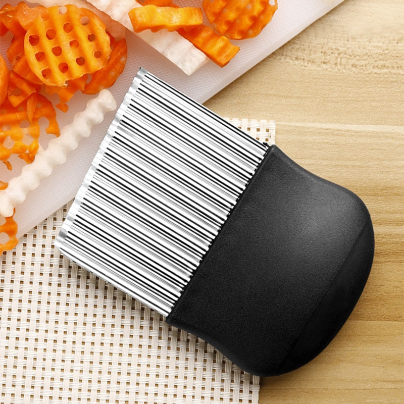 Potato Chip Fruit Crinkle Wavy Slicer Knife